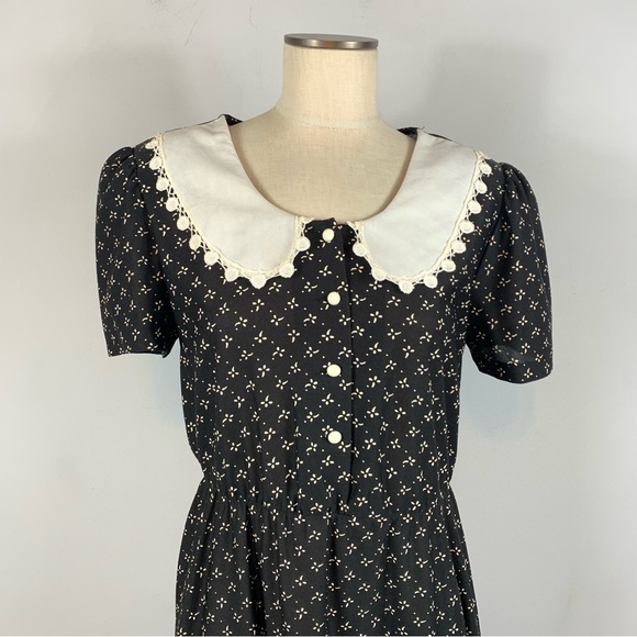 Vintage Black Prairie Bib Collar Short Sleeve Midi Dress Size 14 - Picture 3 of 8